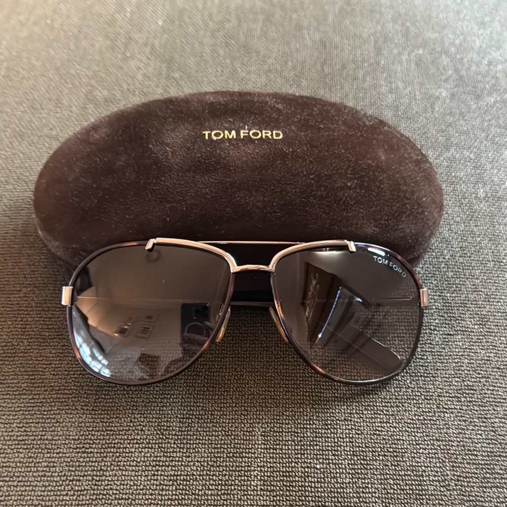 Tom Ford Tortoise Aviator Sunglasses